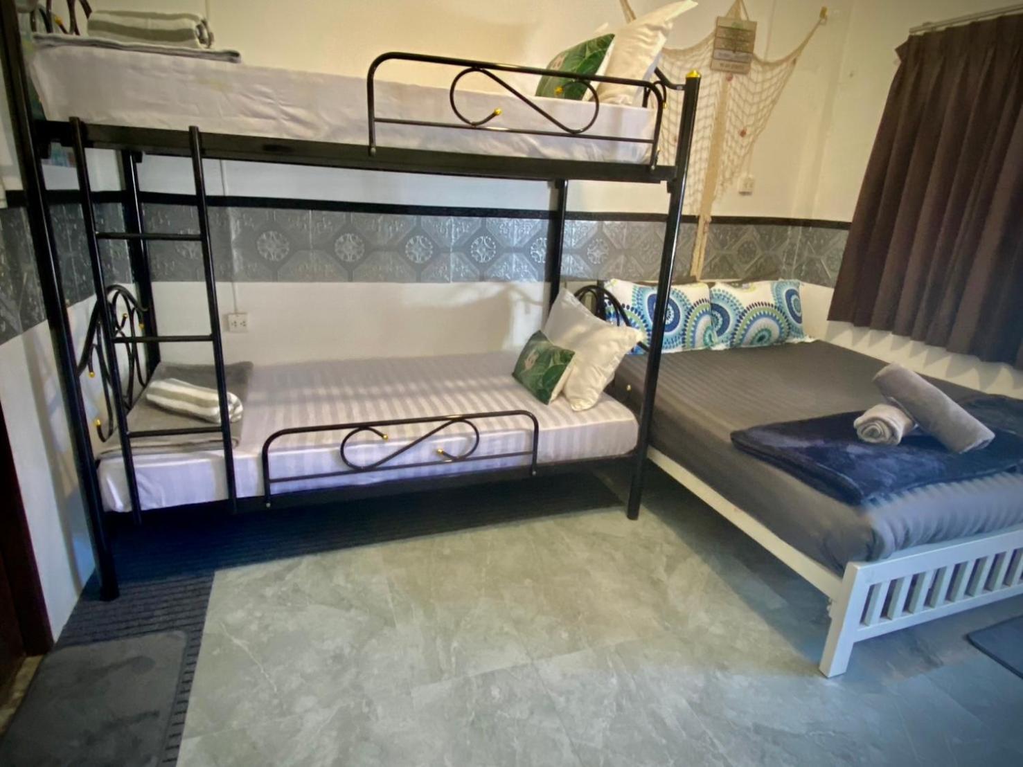 Me Hostel & Homestay At Haadrin Хаад Рин Екстериор снимка